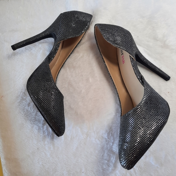 JustFab Clorence Heels Size 6.5 US Heels - Picture 4 of 10